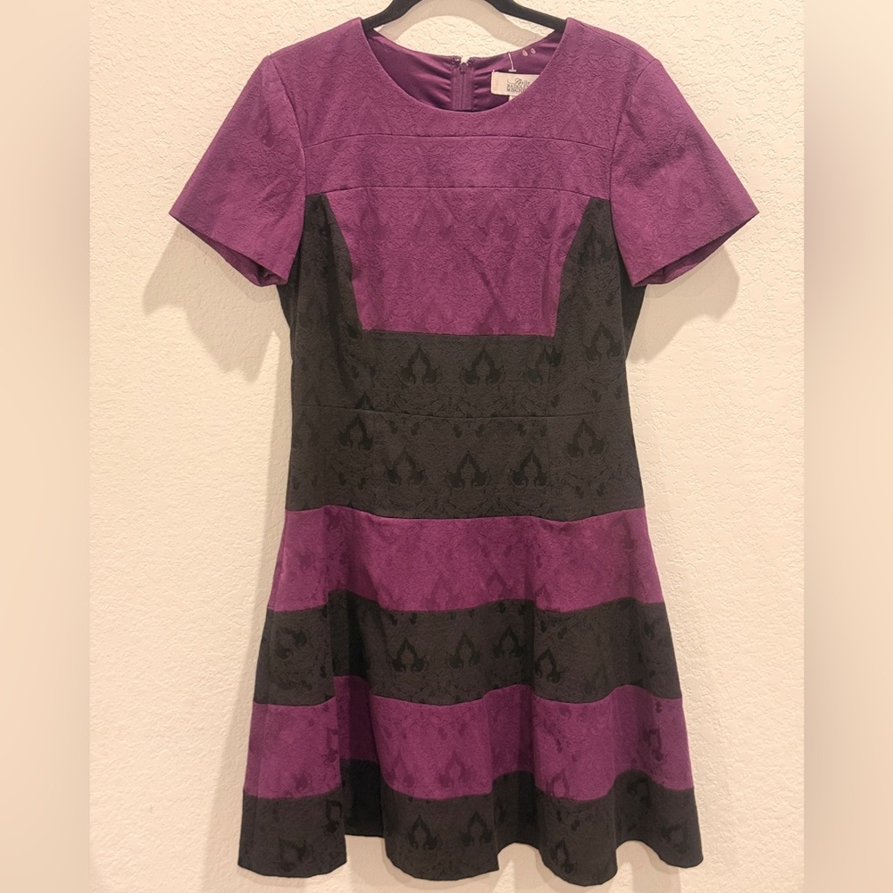 Badgley Mischka Purple and Black Short Sleeve Fit & Flare Dress